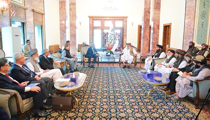 Deputy Prime Minister / Foreign Minister, Senator Mohammad Ishaq Dar, called on the acting Afghan Prime Minister, Mullah Muhammad Hassan Akhund