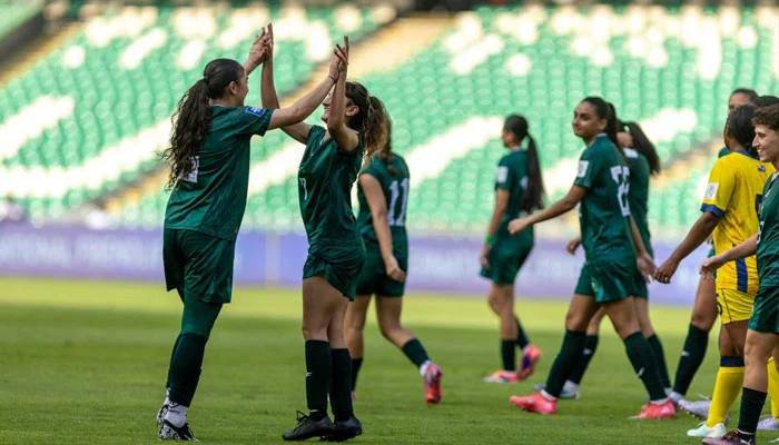 فیفا سیریز: پاکستان ویمنز کی ترکس اینڈ کیکوس آئی لینڈز کیخلاف 0-8 سے تاریخی کامیابی