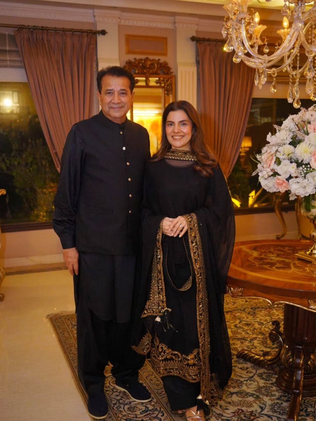 Kiran Khan & Mirza Ishtiaq Baig First Family Dinner After Wedding