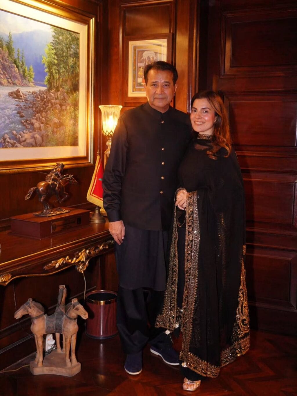Kiran Khan & Mirza Ishtiaq Baig First Family Dinner After Wedding