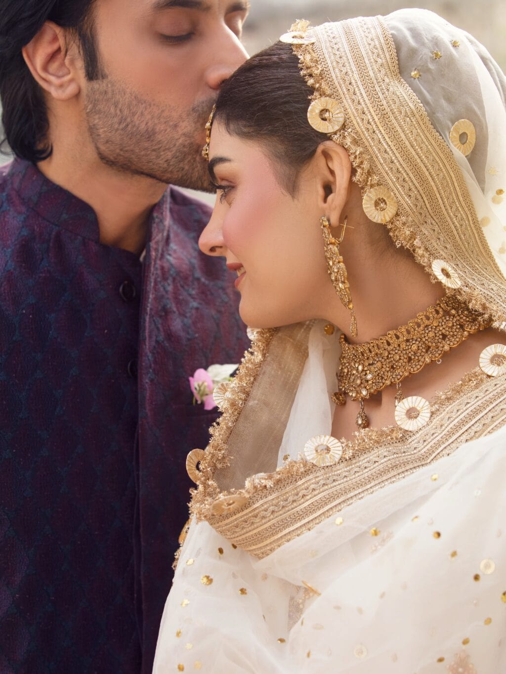 Tamasha Season 5’s Esra Ayesha & Zayb Khan Get Married